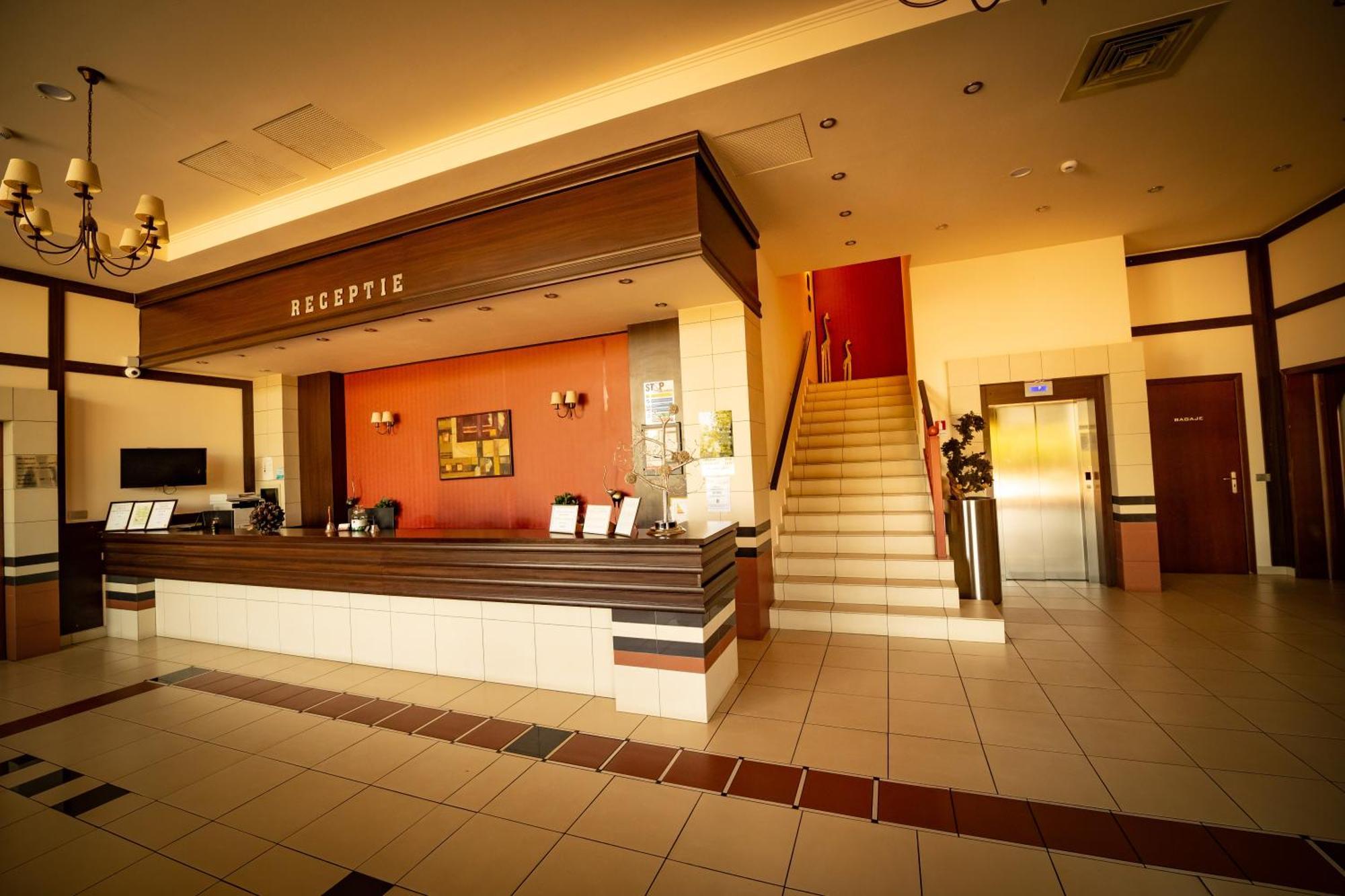 Hotel Aurelia Chisoda Dış mekan fotoğraf